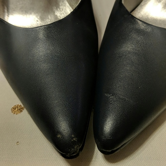 Women's shoes size 7M - Picture 3 of 4